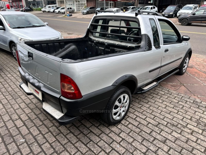 STRADA 1.8 MPI ADVENTURE CE 8V GASOLINA 2P MANUAL - 2003 - CAMPO BOM