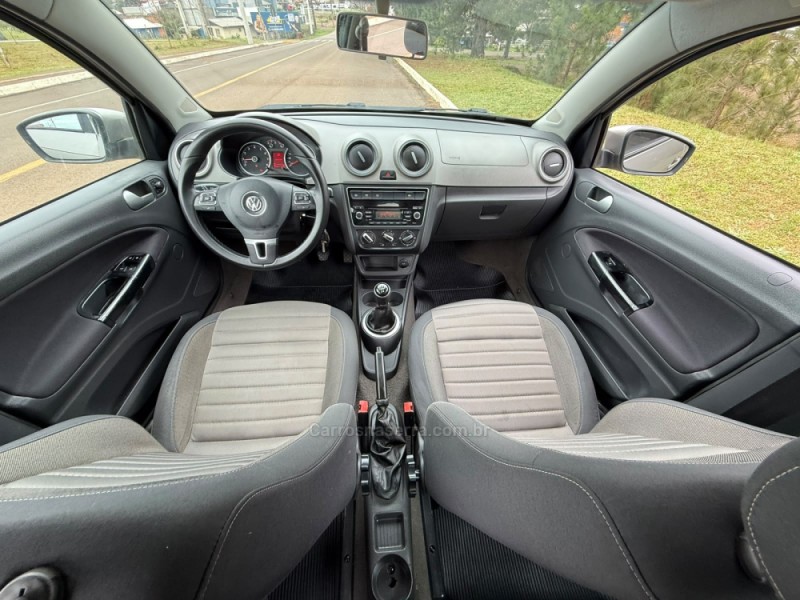 VOYAGE 1.0 MI COMFORTLINE 8V FLEX 4P MANUAL - 2013 - VACARIA