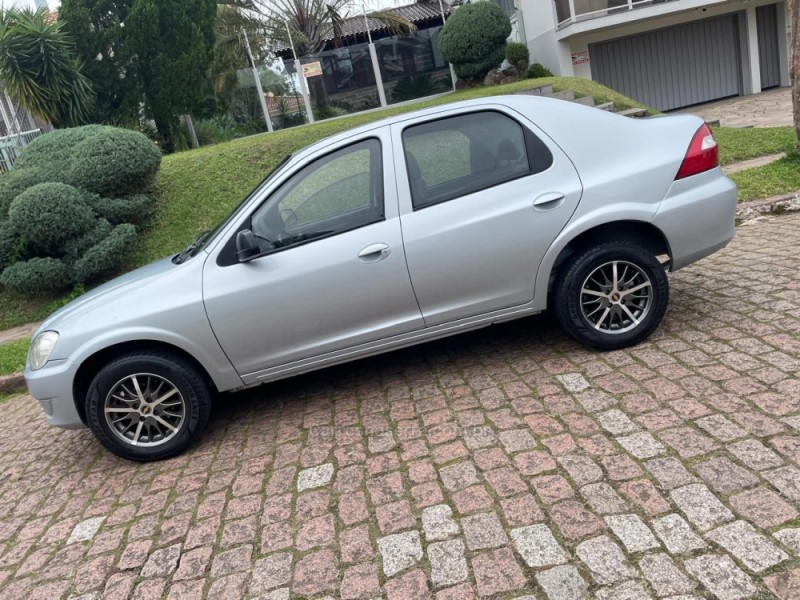 PRISMA 1.4 MPFI MAXX 8V FLEX 4P MANUAL - 2010 - PORTO ALEGRE