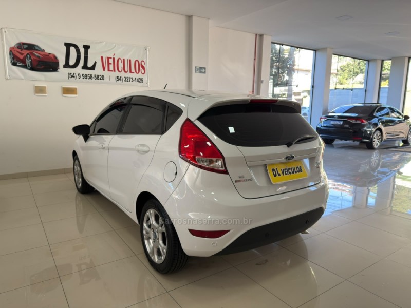 FIESTA 1.6 SE HATCH 16V FLEX 4P AUTOMÁTICO - 2016 - NOVA BASSANO