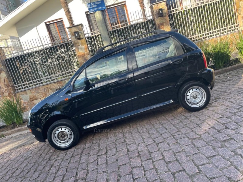 QQ 1.1 MPFI 16V GASOLINA 4P MANUAL - 2013 - PORTO ALEGRE