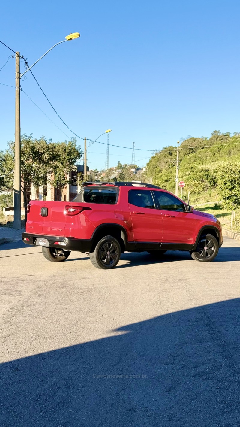 TORO 1.8 16V EVO FLEX FREEDOM ROAD AUTOMÁTICO - 2018 - FLORES DA CUNHA