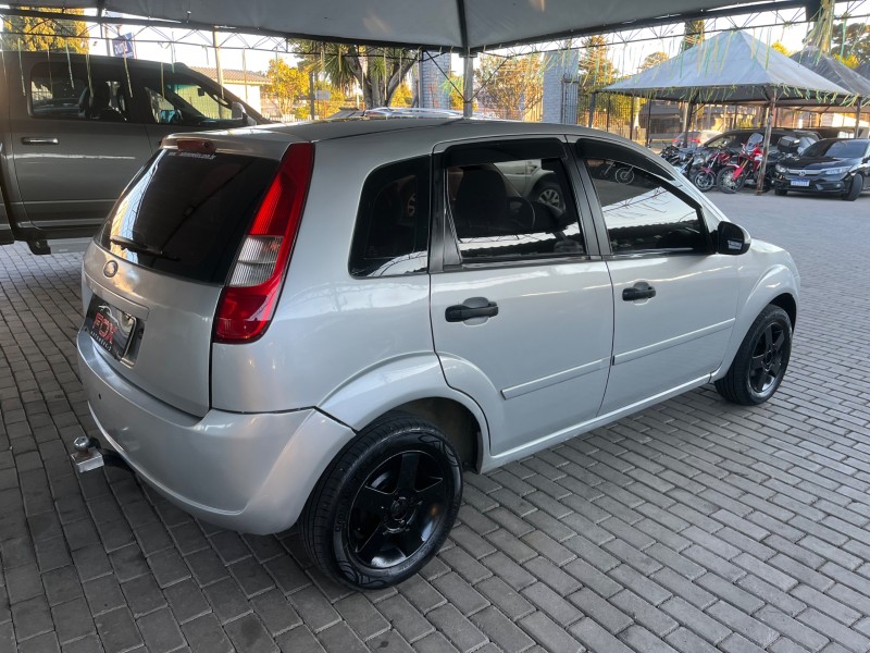 FIESTA 1.0 MPI SUPERCHARGER 8V GASOLINA 4P MANUAL - 2004 - CAXIAS DO SUL