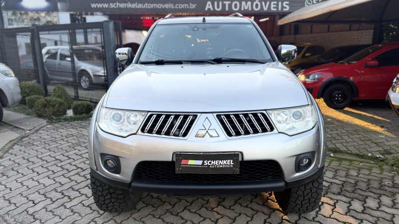pajero dakar 3.2 hpe 4x4 7 lugares 16v turbo intercooler diesel 4p automatico 2012 nova petropolis