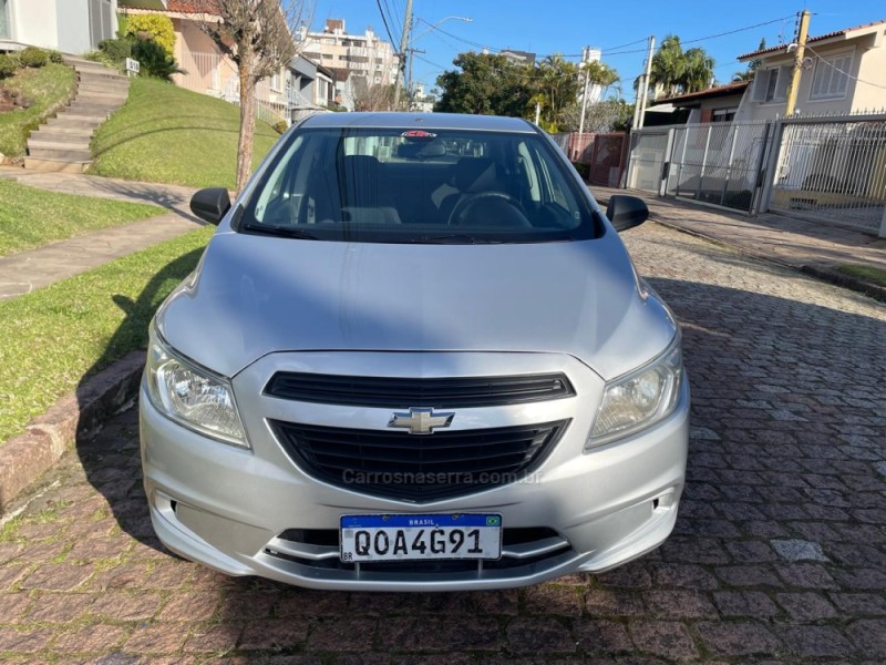 PRISMA 1.0 MPFI JOY 8V FLEX 4P MANUAL - 2018 - PORTO ALEGRE