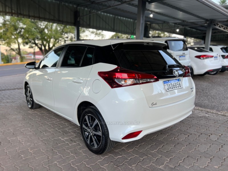 YARIS 1.5 XLS CONNECT 16V FLEX 4P AUTOMÁTICO - 2020 - BOM PRINCíPIO