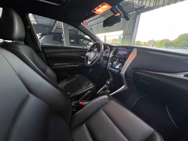 YARIS 1.5 XLS CONNECT 16V FLEX 4P AUTOMÁTICO - 2020 - BOM PRINCíPIO