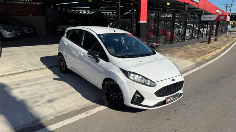 fiesta 1.6 se hatch 16v flex 4p manual 2018 caxias do sul