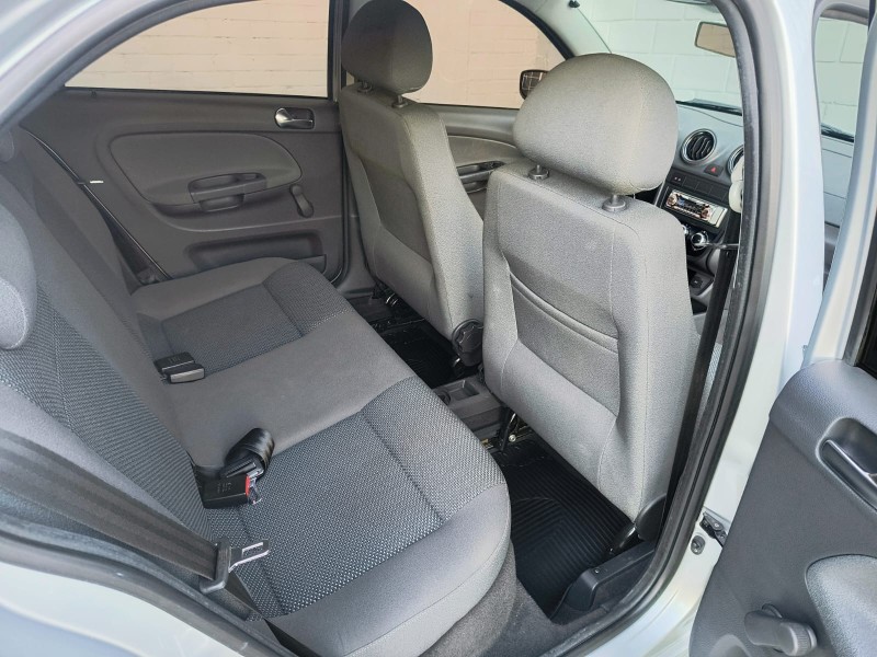 GOL 1.6 MI POWER 8V FLEX 4P MANUAL G.IV - 2010 - CAXIAS DO SUL