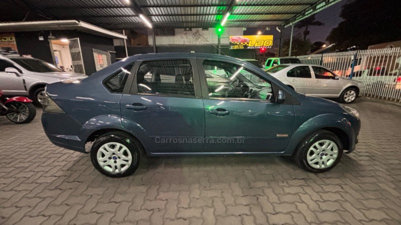 FIESTA 1.6 MPI CLASS SEDAN 8V FLEX 4P MANUAL - 2012 - CAXIAS DO SUL