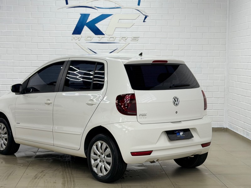 FOX 1.0 MI 8V FLEX 4P MANUAL - 2014 - NOVO HAMBURGO
