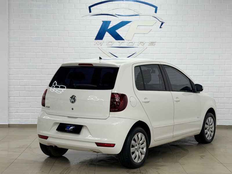 FOX 1.0 MI 8V FLEX 4P MANUAL - 2014 - NOVO HAMBURGO