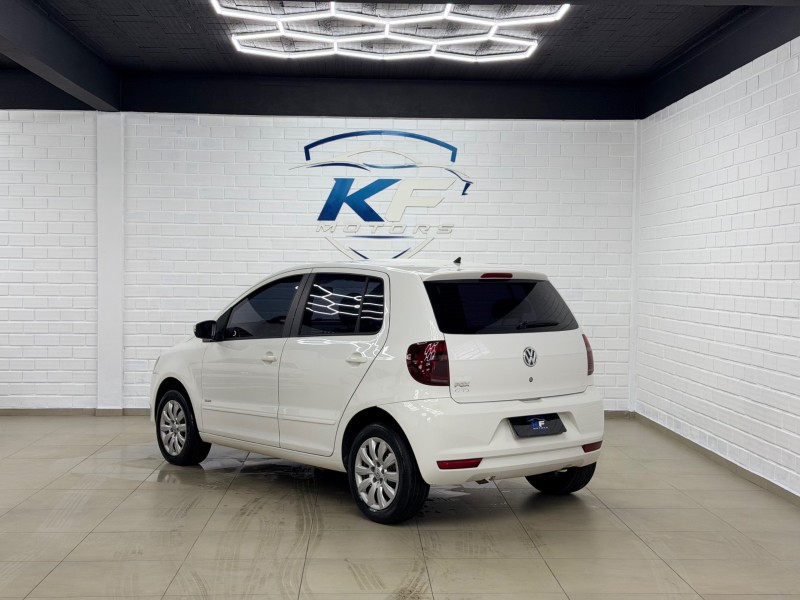 FOX 1.0 MI 8V FLEX 4P MANUAL - 2014 - NOVO HAMBURGO