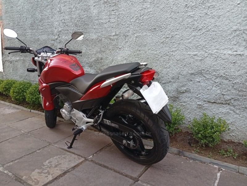 CB 300R  - 2013 - CAXIAS DO SUL