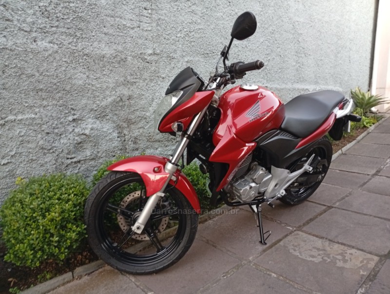 CB 300R  - 2013 - CAXIAS DO SUL