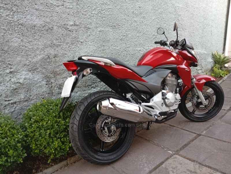 CB 300R  - 2013 - CAXIAS DO SUL
