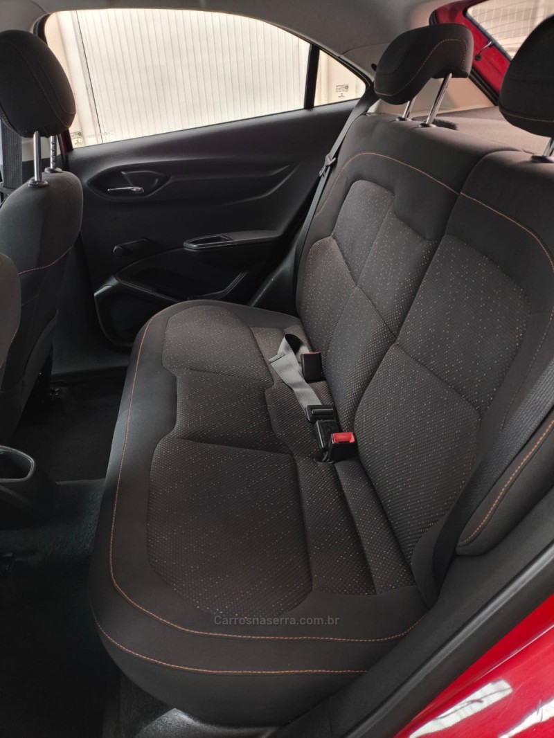 ONIX 1.4 MPFI LT 8V FLEX 4P MANUAL - 2014 - CAXIAS DO SUL