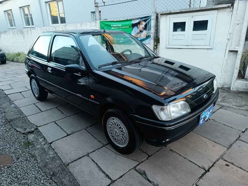 FIESTA 1.3 I 8V GASOLINA 4P MANUAL - 1995 - BENTO GONçALVES