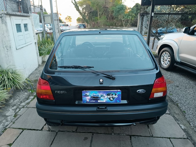 FIESTA 1.3 I 8V GASOLINA 4P MANUAL - 1995 - BENTO GONçALVES