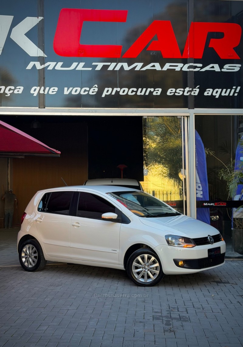 FOX 1.6 MI 8V FLEX 4P MANUAL - 2013 - ESTâNCIA VELHA