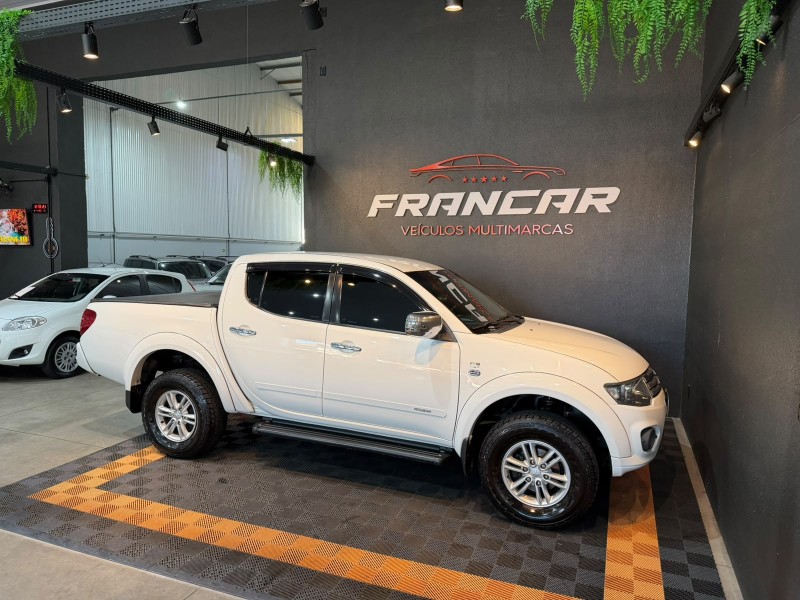 L200 TRITON 3.2 HPE 4X4 CD 16V TURBO INTERCOOLER DIESEL 4P MANUAL - 2015 - ANTôNIO PRADO