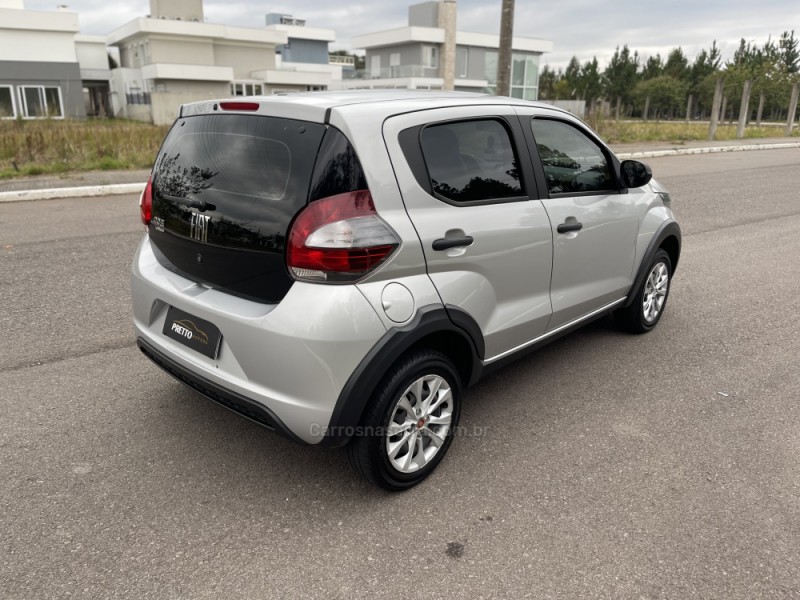 MOBI 1.0 TREKKING 8V FLEX 4P MANUAL - 2022 - BENTO GONçALVES