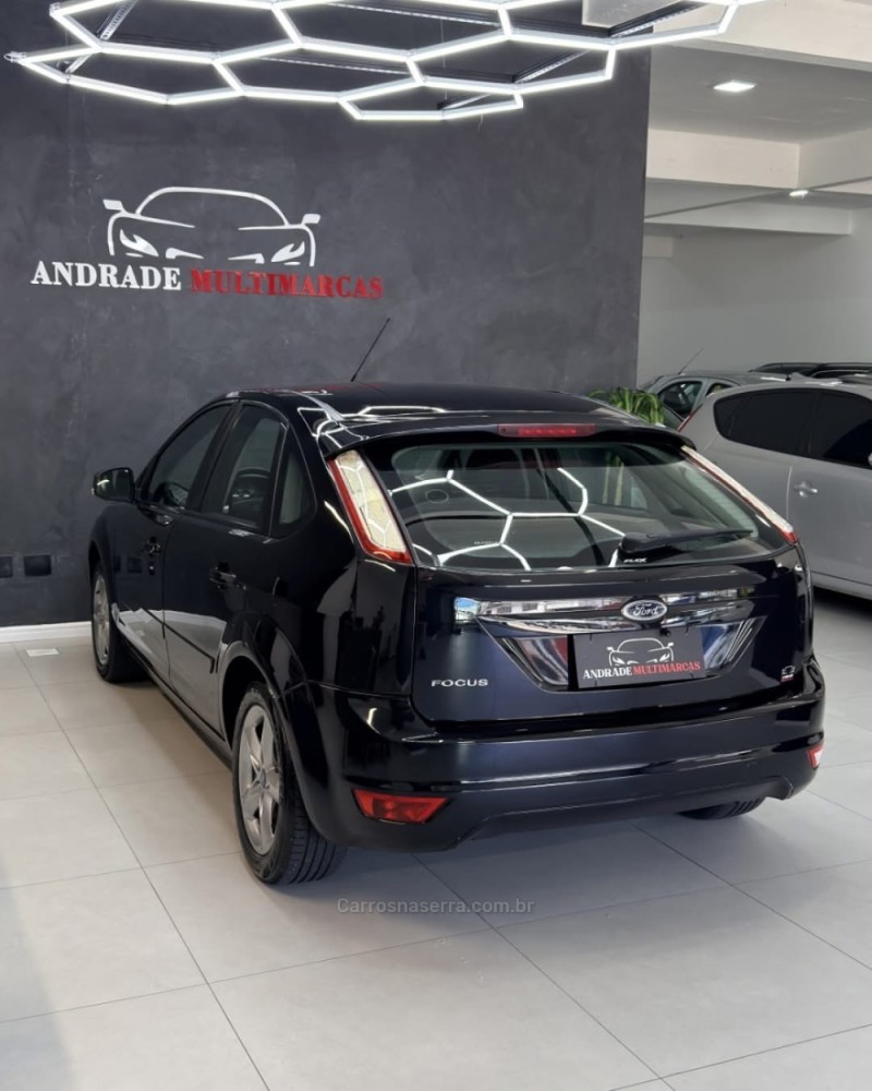 FOCUS 1.6 GLX 8V FLEX 4P MANUAL - 2012 - CAXIAS DO SUL