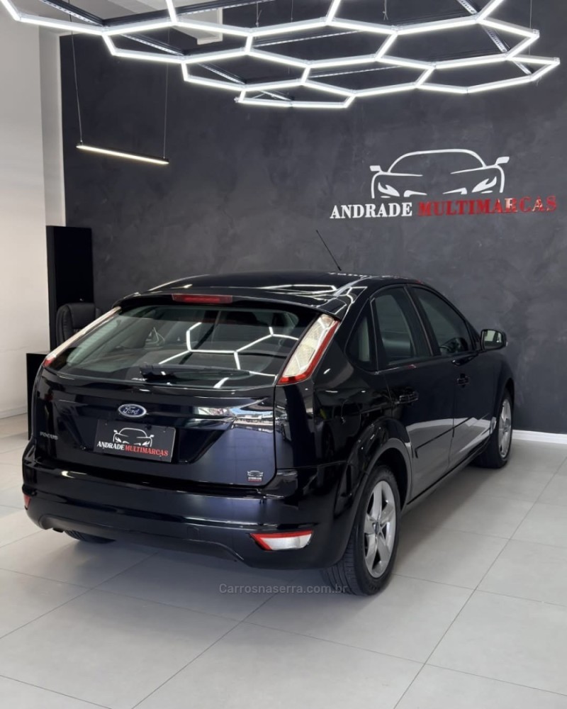FOCUS 1.6 GLX 8V FLEX 4P MANUAL - 2012 - CAXIAS DO SUL