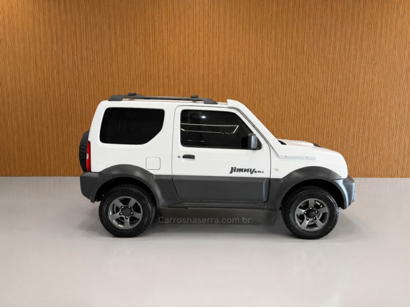 JIMNY 1.3 4ALL 4X4 16V GASOLINA 2P MANUAL - 2014 - BENTO GONçALVES