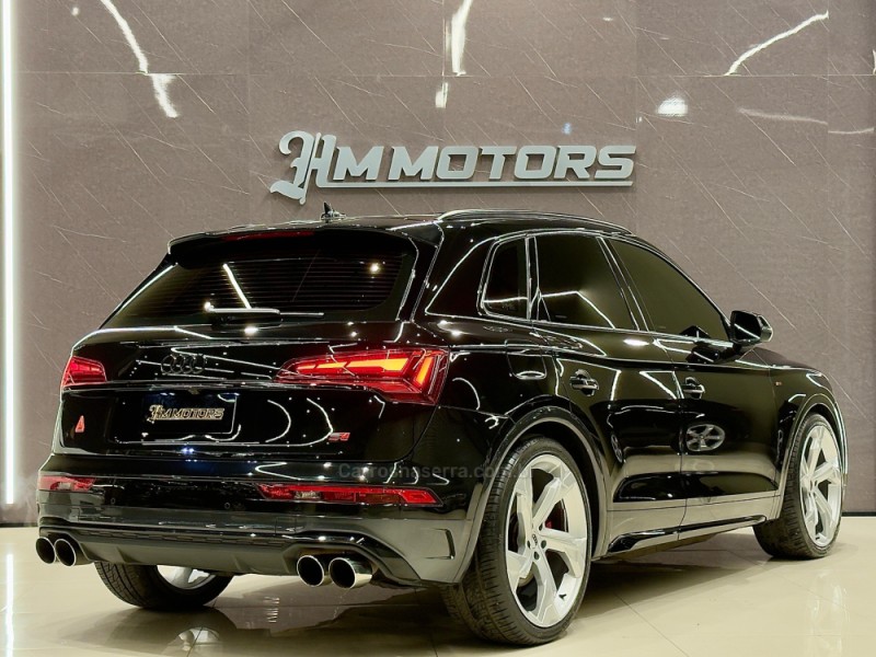 Q5 2.0 TFSI S LINE BLACK QUATTRO S TRONIC GASOLINA 4P - 2023 - CAXIAS DO SUL