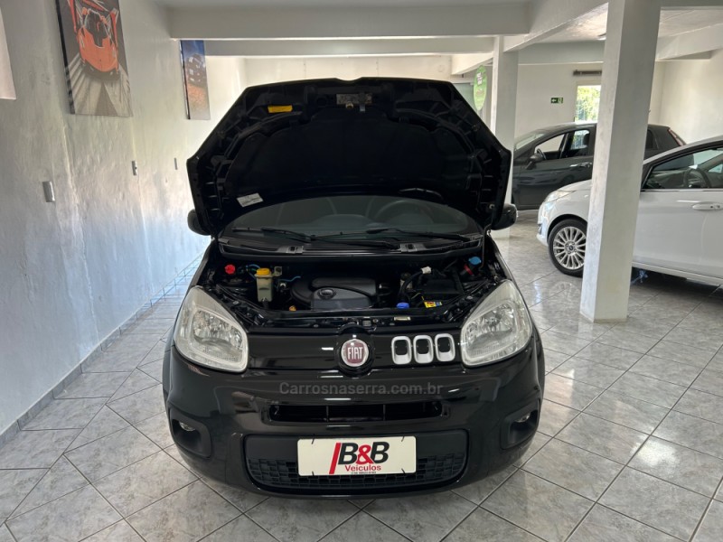 UNO 1.4 EVO EVOLUTION 8V FLEX 4P MANUAL - 2015 - NOVA PRATA