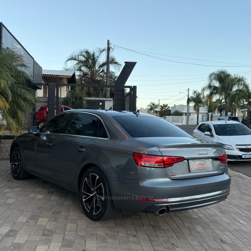 A4 2.0 TFSI PRESTIGE PLUS SEDAN GASOLINA 4P AUTOMÁTICO - 2017 - GUAPORé