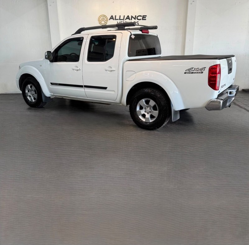 FRONTIER 2.5 LE 4X4 CD TURBO ELETRONIC DIESEL 4P MANUAL - 2011 - CAXIAS DO SUL