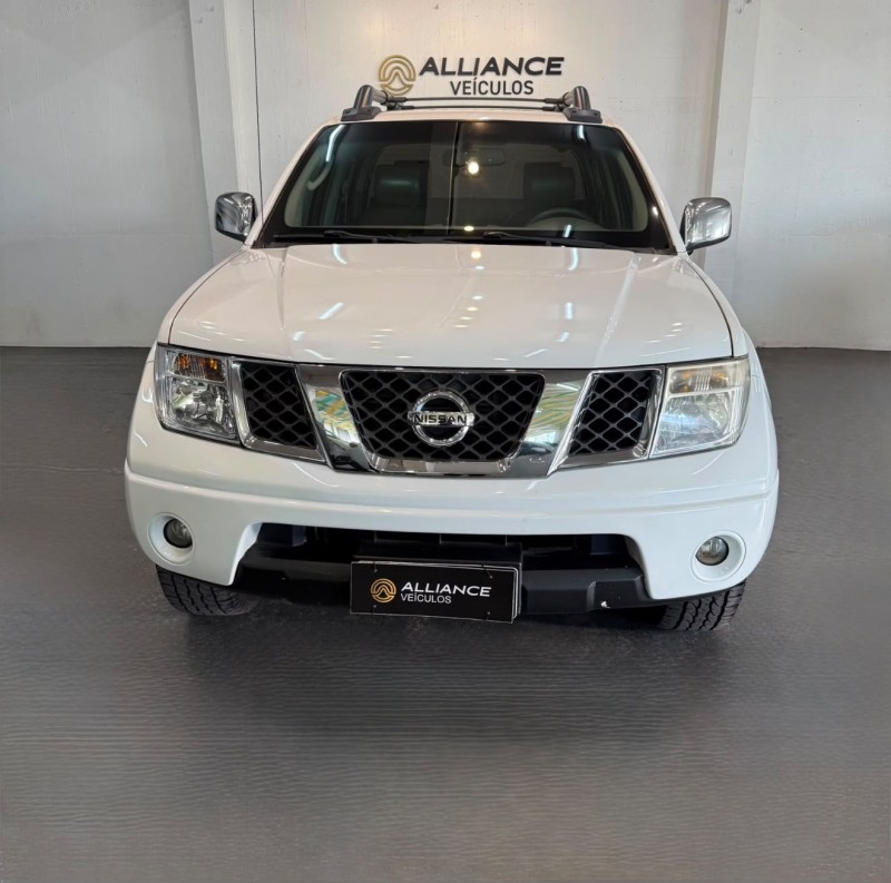 FRONTIER 2.5 LE 4X4 CD TURBO ELETRONIC DIESEL 4P MANUAL - 2011 - CAXIAS DO SUL
