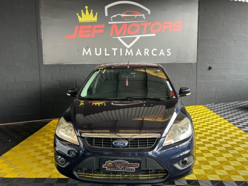 FOCUS 1.6 SE PLUS 16V FLEX 4P MANUAL - 2011 - CAXIAS DO SUL