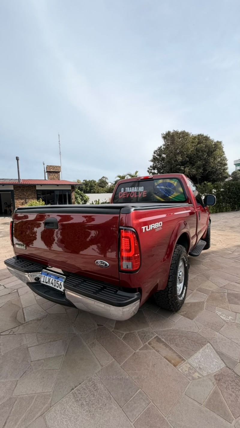 F-250 4.2 XLT 4X2 CS TURBO DIESEL 2P MANUAL - 2004 - CAMPINAS DO SUL