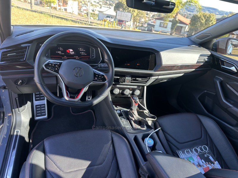 JETTA 2.0 16V TSI GLI 350 GASOLINA 4P AUTOMÁTICO - 2023 - SãO MARCOS