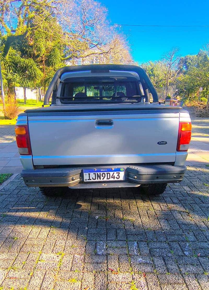 RANGER 2.5 XL 4X4 CS 8V DIESEL 2P MANUAL - 2000 - FARROUPILHA