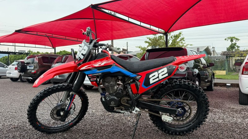 CRF 230F  - 2020 - FELIZ