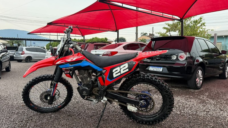 CRF 230F  - 2020 - FELIZ