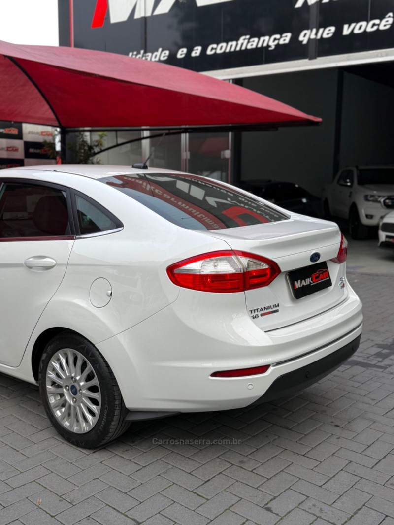 FIESTA 1.6 TITANIUM SEDAN 16V FLEX 4P AUTOMÁTICO - 2015 - ESTâNCIA VELHA