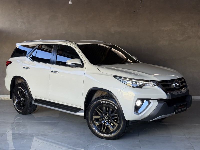 HILUX SW4 2.8 SRX 4X4 16V TURBO INTERCOOLER DIESEL 4P AUTOMÁTICO - 2017 - CAXIAS DO SUL