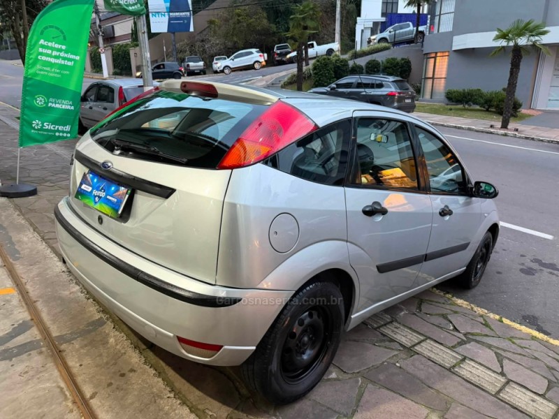 FOCUS 1.6 GL 16V FLEX 4P MANUAL - 2008 - BENTO GONçALVES
