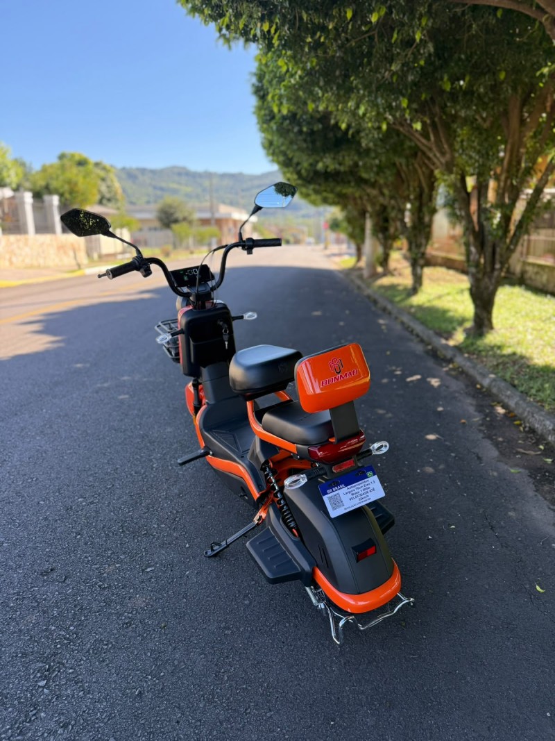 SCOOTER ELÉTRICA  - 2026 - FELIZ