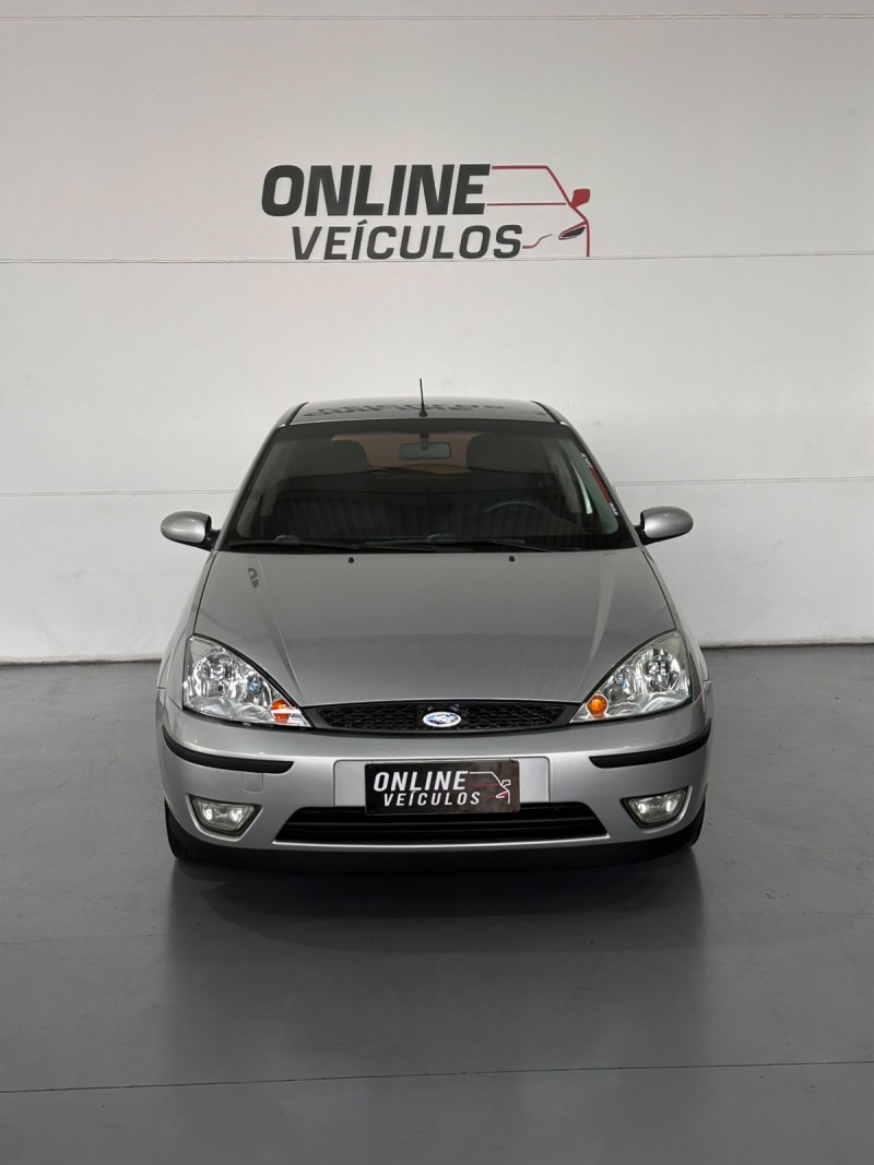 FOCUS 1.6 SE 8V FLEX 4P MANUAL - 2006 - FARROUPILHA