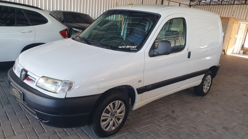 partner 1.6 furgao 800kg 16v flex 3p manual 2010 caxias do sul