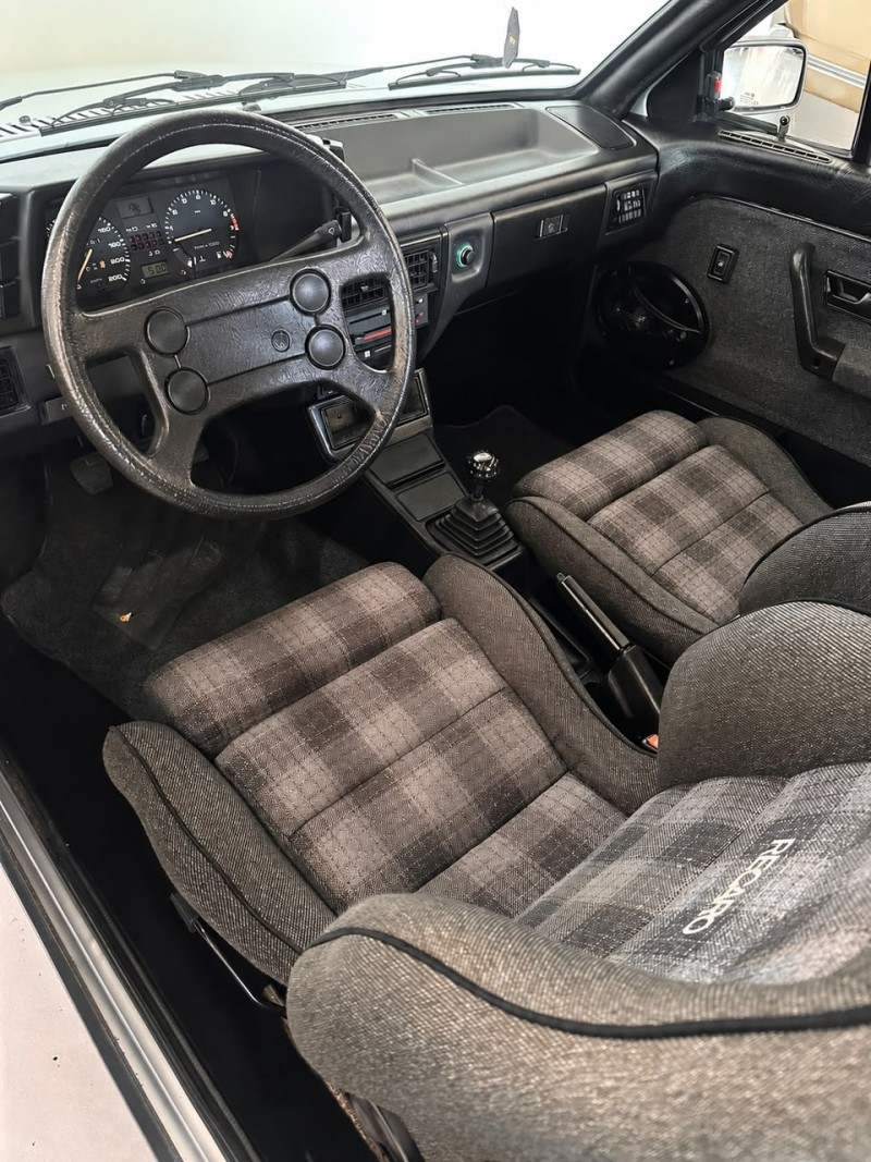GOL 1.8 GTS 8V GASOLINA 2P MANUAL - 1994 - FARROUPILHA