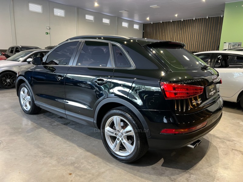 Q3 1.4 TFSI AMBITION GASOLINA 4P AUTOMÁTICA - 2017 - CAXIAS DO SUL