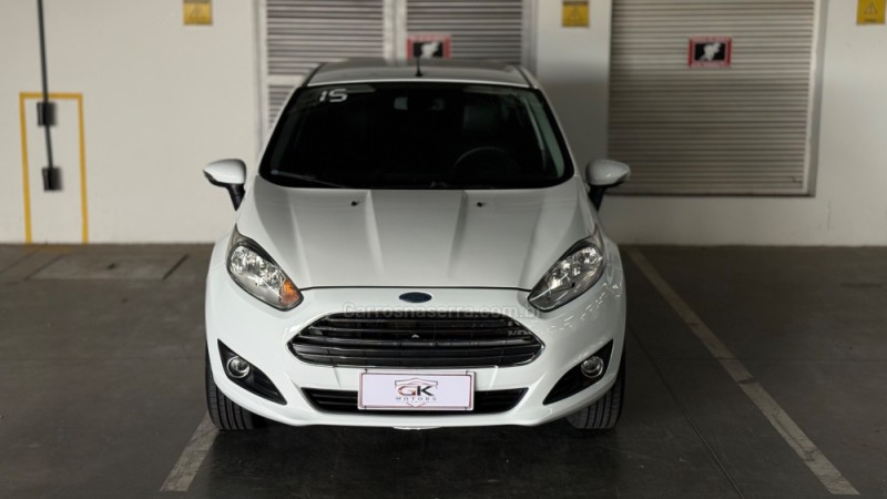 FIESTA 1.6 TITANIUM HATCH 16V FLEX 4P AUTOMÁTICO - 2015 - CAXIAS DO SUL