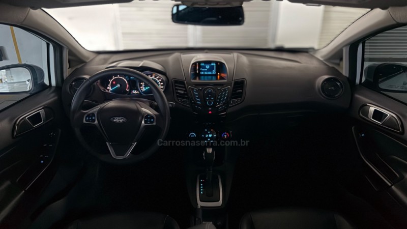 FIESTA 1.6 TITANIUM HATCH 16V FLEX 4P AUTOMÁTICO - 2015 - CAXIAS DO SUL